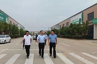 陳琪市長調(diào)研中林華中國際木業(yè)家具產(chǎn)業(yè)園